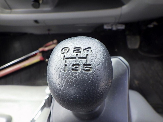 日野デュトロ高所作業車小型（2t・3t）[写真16]