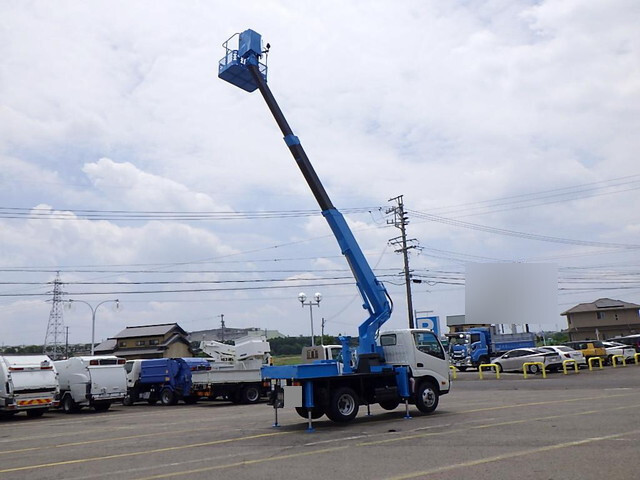 日野デュトロ高所作業車小型（2t・3t）[写真08]