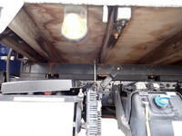 三菱ふそうキャンタークレーン4段小型（2t・3t）[写真17]