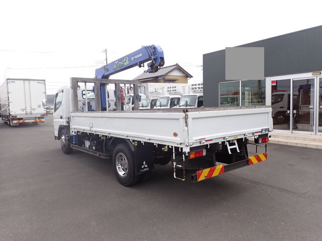 三菱ふそうキャンタークレーン4段小型（2t・3t）[写真02]