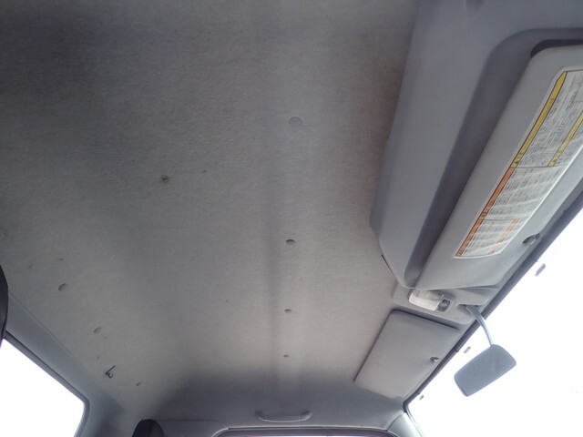 三菱ふそうキャンタークレーン4段小型（2t・3t）[写真32]