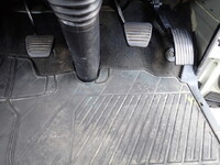 三菱ふそうキャンタークレーン4段小型（2t・3t）[写真34]