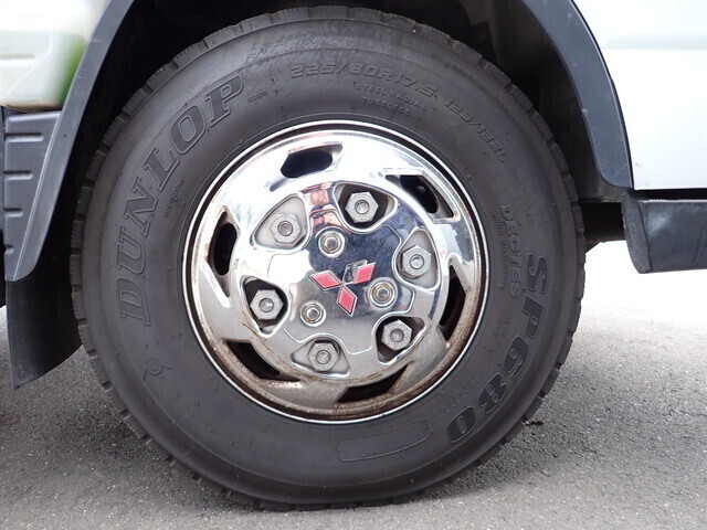 三菱ふそうキャンタークレーン4段小型（2t・3t）[写真37]