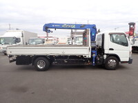 三菱ふそうキャンタークレーン4段小型（2t・3t）[写真05]