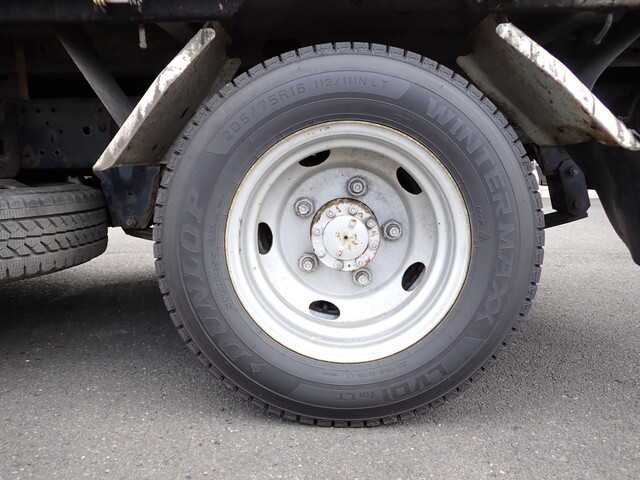 いすゞエルフダンプ小型（2t・3t）[写真21]