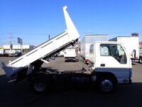 いすゞエルフダンプ小型（2t・3t）[写真08]