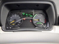 三菱ふそうキャンターセルフクレーン4段小型（2t・3t）[写真41]