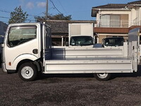 日産アトラス平ボディ小型（2t・3t）[写真11]