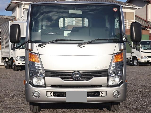 日産アトラス平ボディ小型（2t・3t）[写真03]
