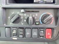 日野デュトロパッカー車（塵芥車）小型（2t・3t）[写真18]