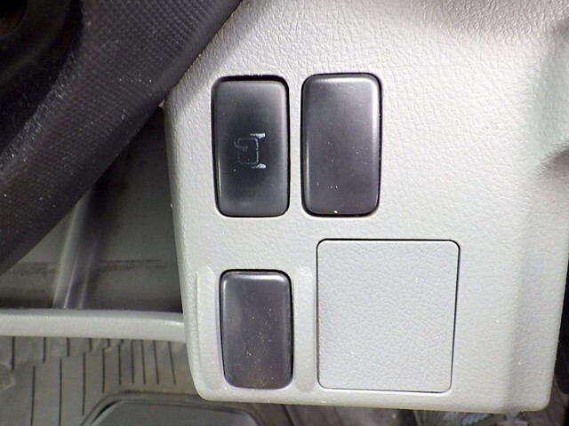 日野デュトロパッカー車（塵芥車）小型（2t・3t）[写真19]