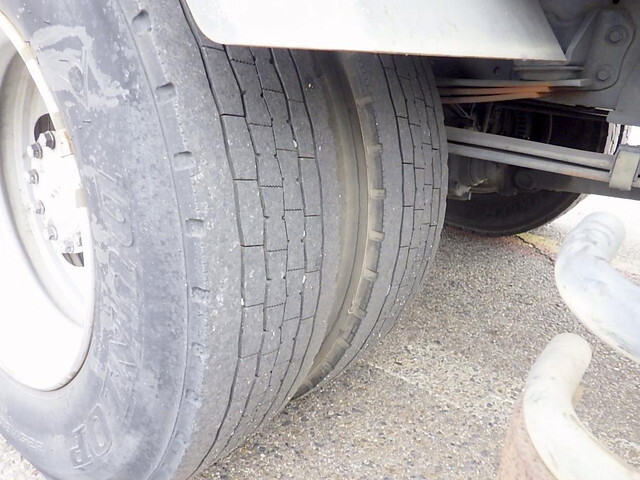 日野デュトロパッカー車（塵芥車）小型（2t・3t）[写真23]