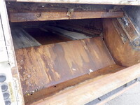 日野デュトロパッカー車（塵芥車）小型（2t・3t）[写真10]