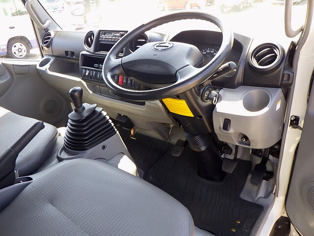 日野デュトロクレーン4段小型（2t・3t）[写真14]