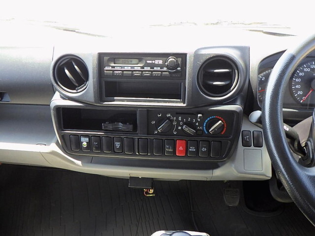 日野デュトロクレーン4段小型（2t・3t）[写真16]