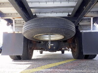 三菱ふそうファイターカーテン車中型（4t）[写真22]