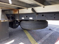 三菱ふそうファイターカーテン車中型（4t）[写真23]