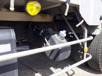 三菱ふそうファイターカーテン車中型（4t）[写真26]