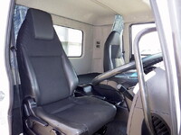 三菱ふそうファイターカーテン車中型（4t）[写真40]