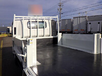 いすゞエルフ平ボディ小型（2t・3t）[写真11]