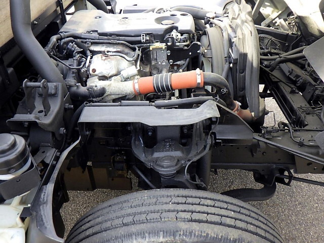 いすゞエルフ平ボディ小型（2t・3t）[写真21]