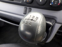 三菱ふそうキャンター平ボディ小型（2t・3t）[写真19]