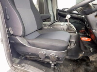 日野レンジャータンク車（タンクローリー）中型（4t）[写真12]