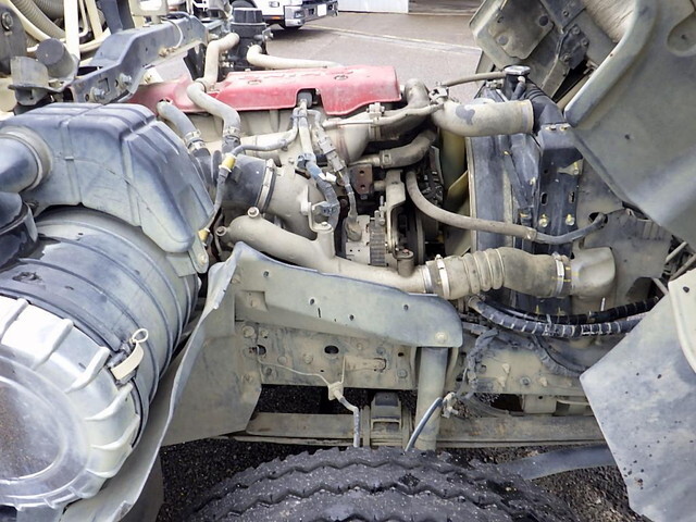 日野レンジャータンク車（タンクローリー）中型（4t）[写真18]