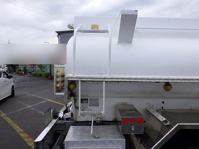 日野レンジャータンク車（タンクローリー）中型（4t）[写真33]