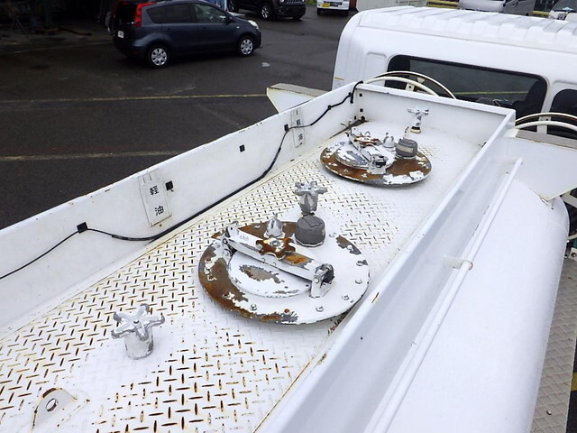 日野レンジャータンク車（タンクローリー）中型（4t）[写真34]