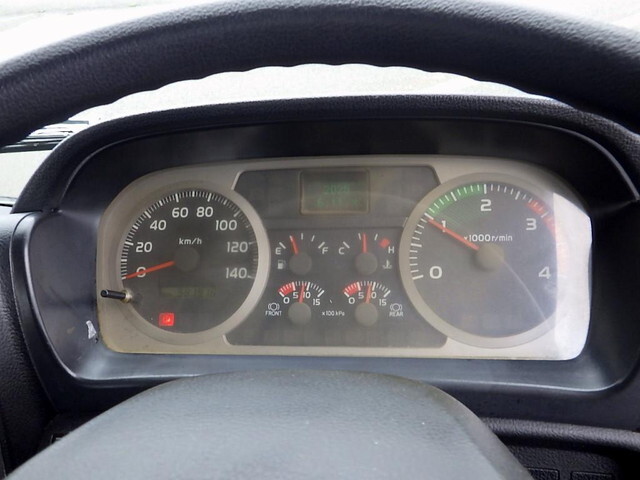 日野レンジャータンク車（タンクローリー）中型（4t）[写真40]