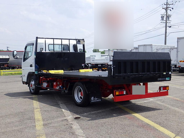 三菱ふそうキャンターセーフティローダー小型（2t・3t）[写真02]