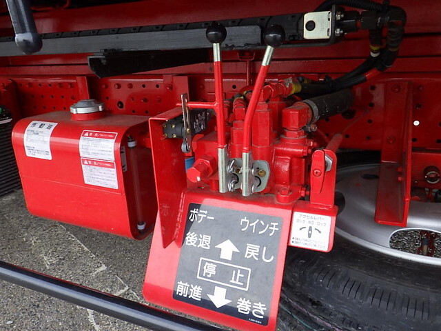 三菱ふそうキャンターセーフティローダー小型（2t・3t）[写真32]