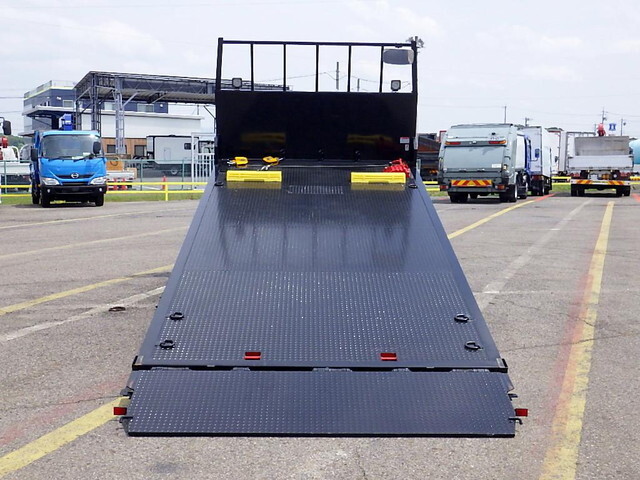 三菱ふそうキャンターセーフティローダー小型（2t・3t）[写真05]