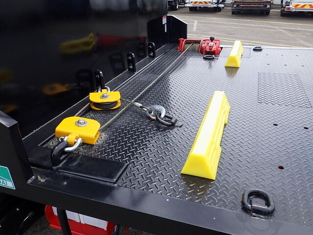 三菱ふそうキャンターセーフティローダー小型（2t・3t）[写真08]