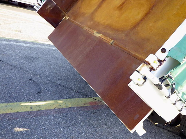 日野レンジャーダンプ中型（4t）[写真31]