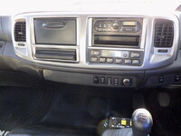 日野レンジャーダンプ中型（4t）[写真09]