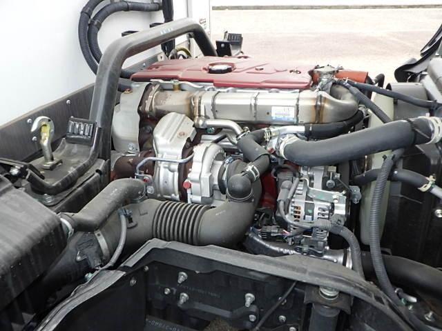 日野デュトロパネルバン小型（2t・3t）[写真28]