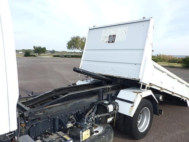 いすゞエルフローダーダンプ小型（2t・3t）[写真11]