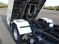 いすゞエルフローダーダンプ小型（2t・3t）[写真15]