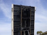 いすゞエルフローダーダンプ小型（2t・3t）[写真16]