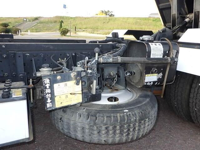 いすゞエルフローダーダンプ小型（2t・3t）[写真16]