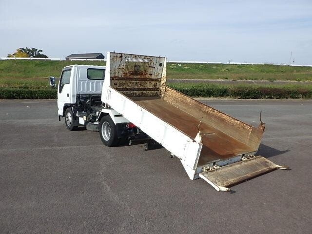 いすゞエルフローダーダンプ小型（2t・3t）[写真02]