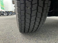 日野デュトロ平ボディ小型（2t・3t）[写真19]