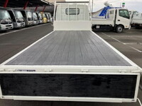 日野デュトロ平ボディ小型（2t・3t）[写真09]