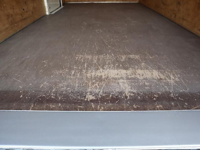 トヨタダイナアルミバン小型（2t・3t）[写真12]