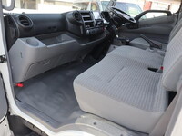 トヨタダイナアルミバン小型（2t・3t）[写真28]