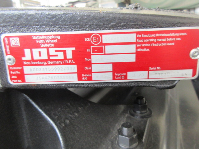 三菱ふそうスーパーグレートトレーラーヘッド（トラクターヘッド）大型（10t）[写真13]