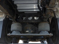 三菱ふそうスーパーグレートアルミウイング大型（10t）[写真21]