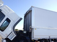 三菱ふそうスーパーグレートアルミウイング大型（10t）[写真28]